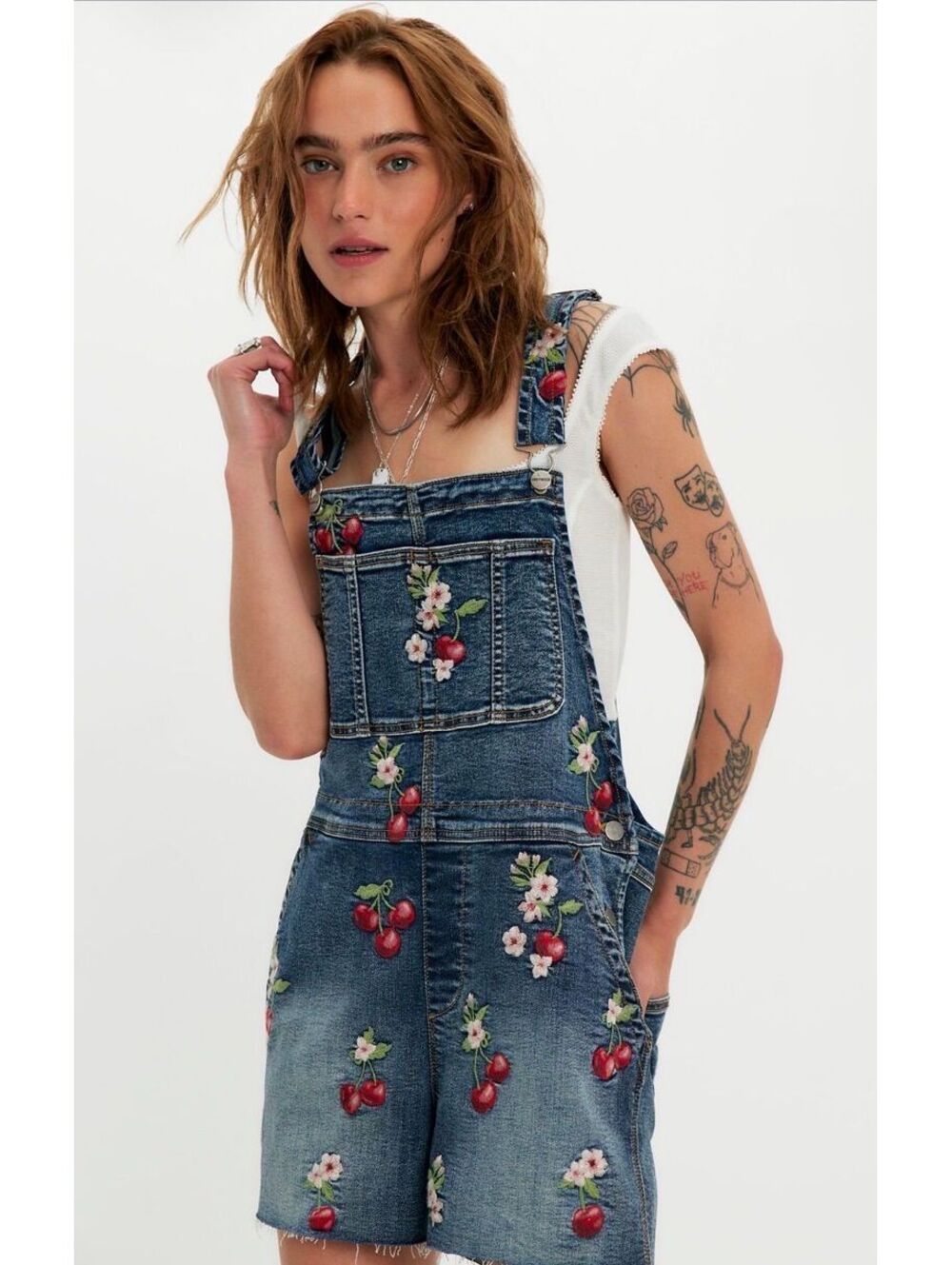 Wow! CURRENT $178 Driftwood Embroidered Short Overalls in Cherry on Top